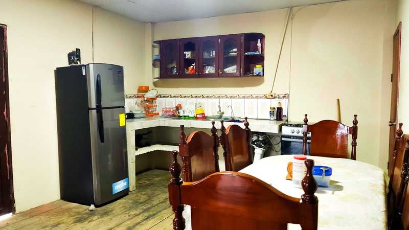 dos pisos 5 habitaciones casas en venta baratas.jpeg
